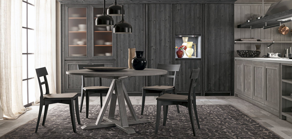 Nichts schöner als ein großer Esstisch in der Küche - Küchenkompass