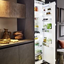 Bosch Kühlschrank in Nobilia-Küche