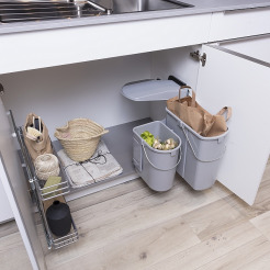 Abfalltrennsystem unter der Küchenspüle