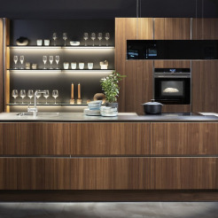 Häcker Küche Havanna Echtholz furniert gerillt
