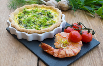 Rezeptbild Fenchel-Tarte mit Scampi und geschmolzenen Tomaten