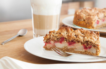 Birnen-Himbeer-Streusel-Kuchen