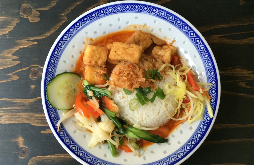 Rotes Curry mit Tofu