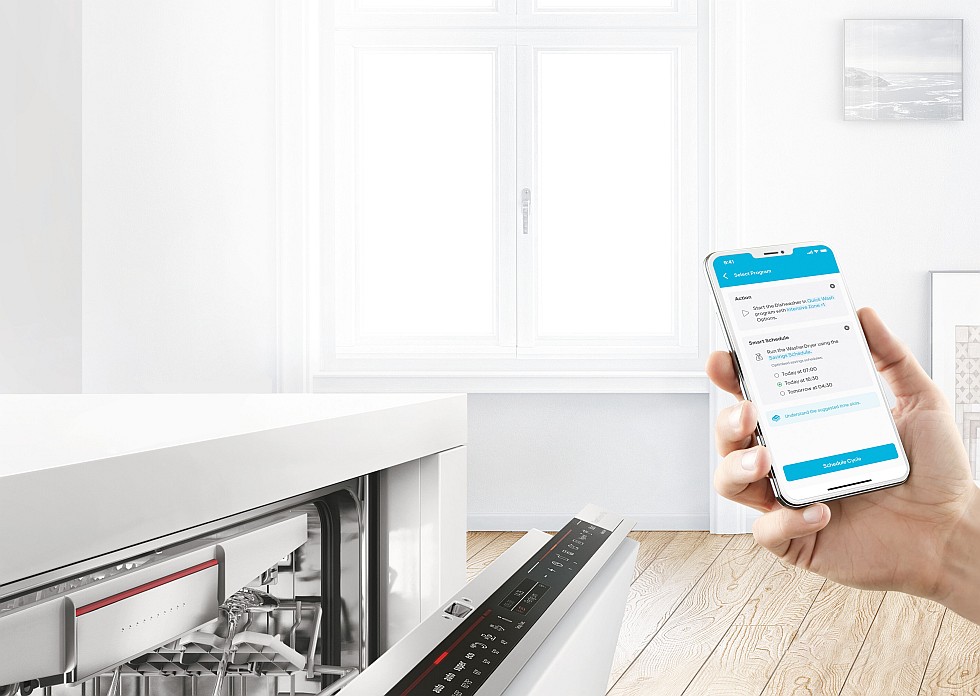 Geschirrspüler per HomeConnect und Enphase so einstellen dass er startet wenn auf dem Dach genug Solarstrom produziert wurde