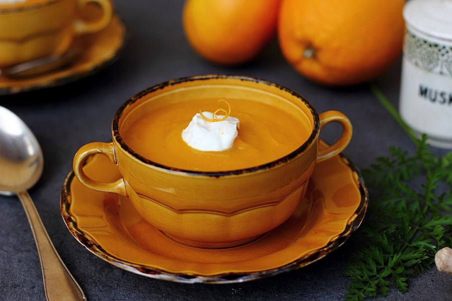 Karottensuppe mit Orangentopping - Küchenkompass